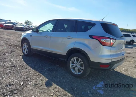 2017 Ford Escape Se z USA, uszkodzony, nr VIN 1FMCU9G91HUB61757